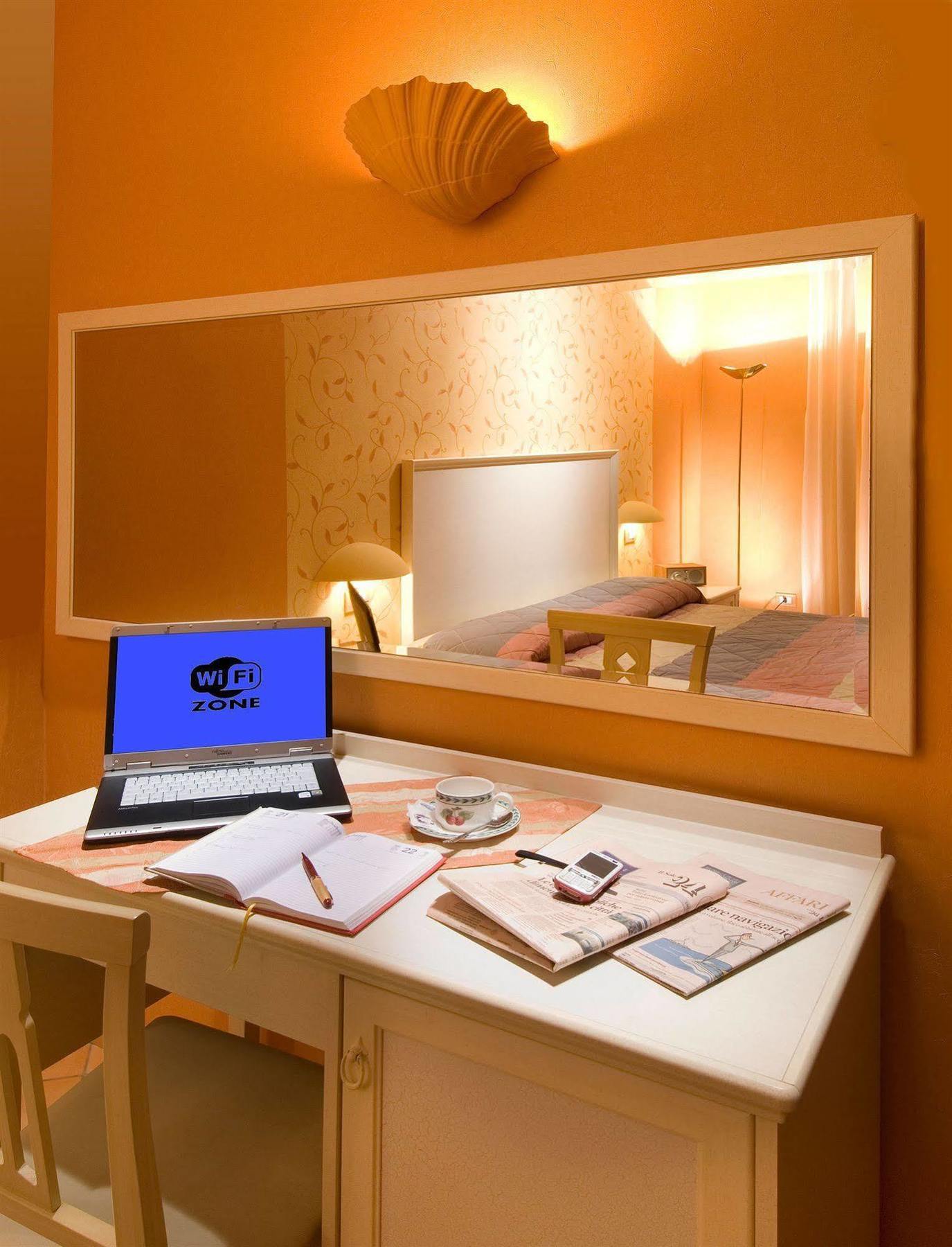 Hotel St. Moritz Bellaria-Igea Marina Extérieur photo
