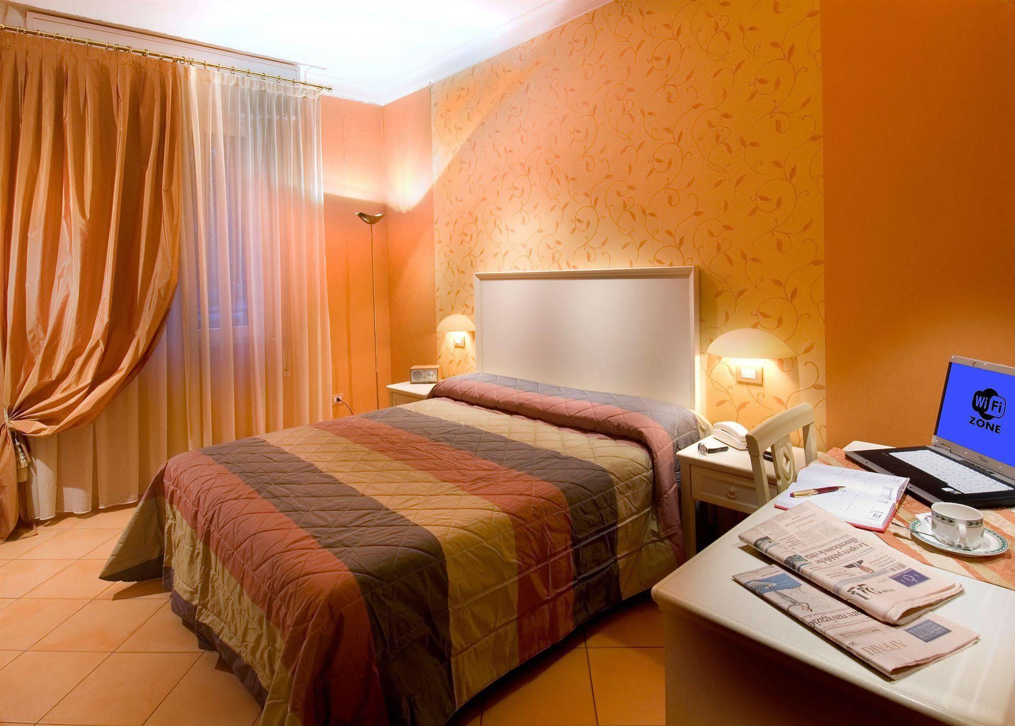 Hotel St. Moritz Bellaria-Igea Marina Extérieur photo