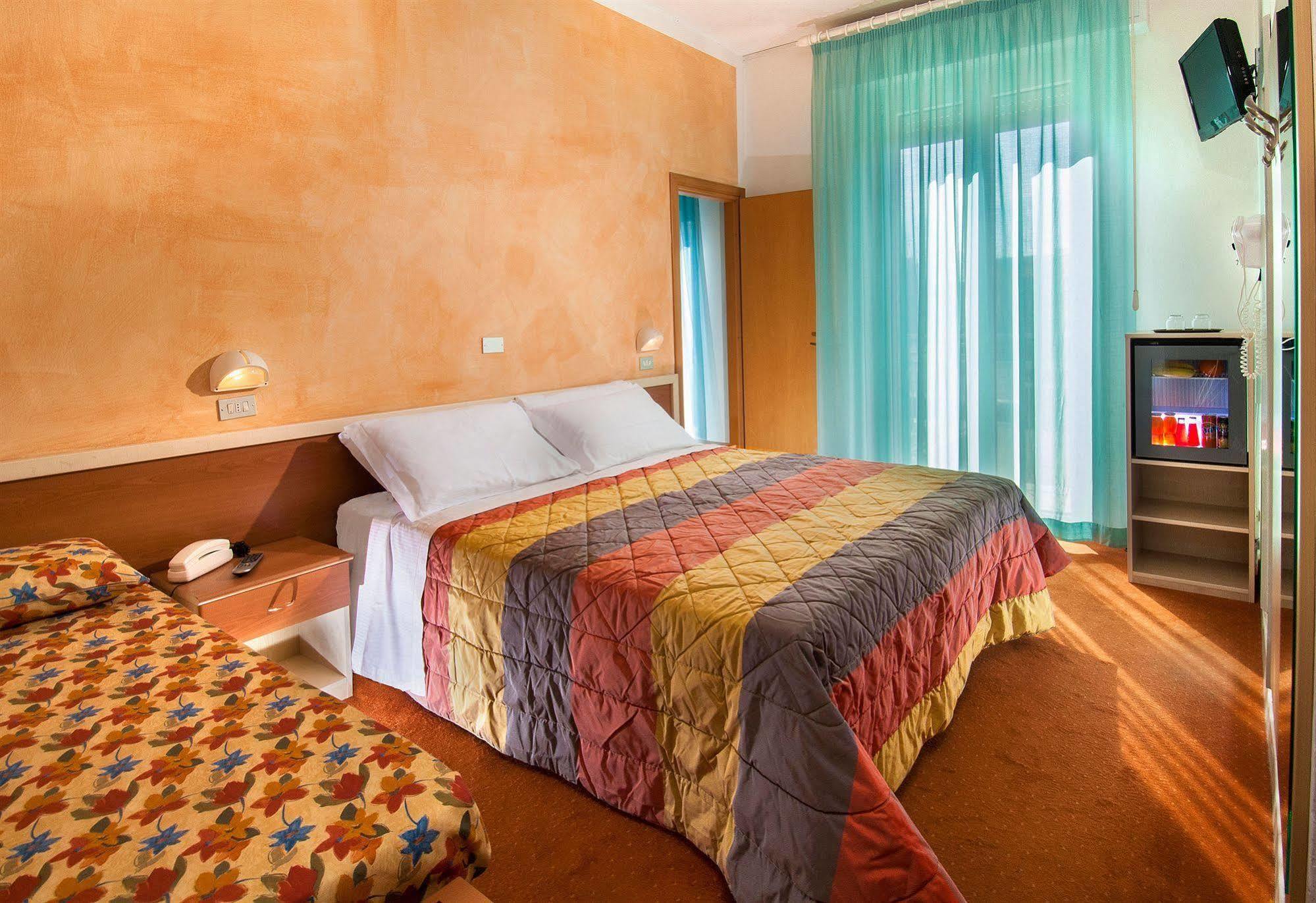 Hotel St. Moritz Bellaria-Igea Marina Extérieur photo